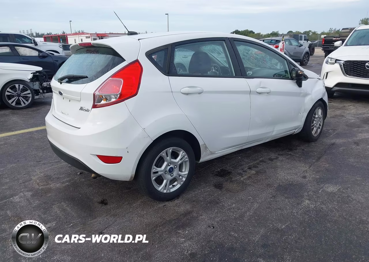2014 Ford Fiesta Se VIN:3FADP4EJ4EM154291 - 4