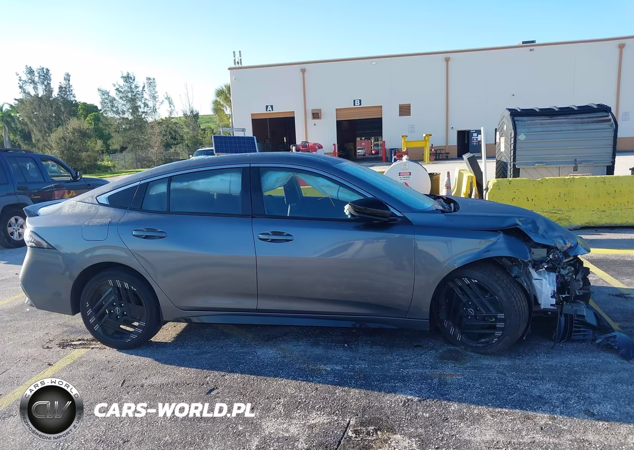 2026 Nissan Sentra Sr VIN:3N1AB9DV7TY206325 - 14