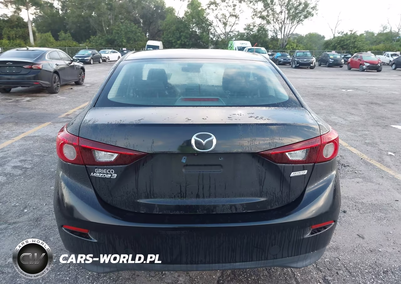 2018 Mazda Mazda3 Sport VIN:3MZBN1U74JM171966 - 16