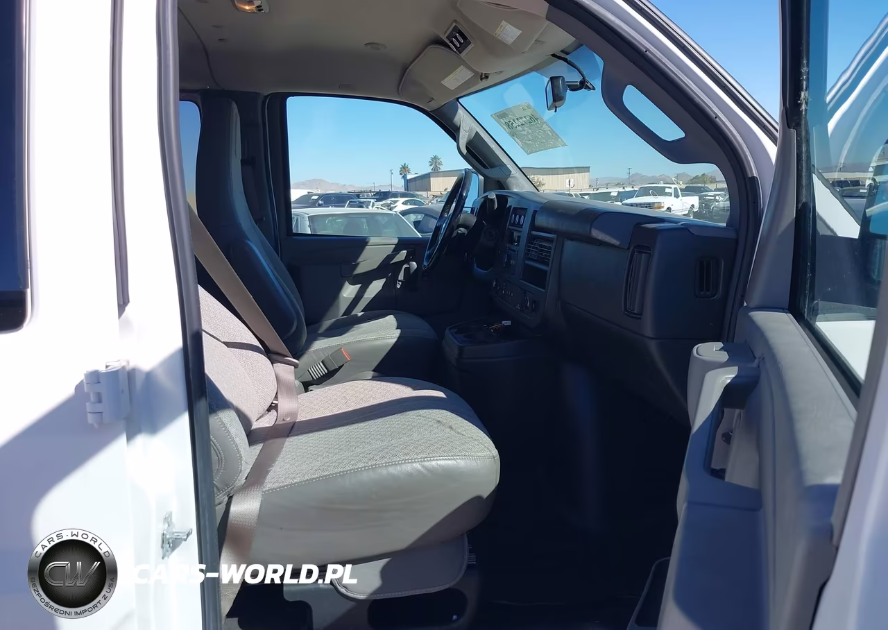2020 Chevrolet Express Passenger Rwd 3500 Extended Wheelbase Ls VIN:1GAZGNFGXL1116138 - 5