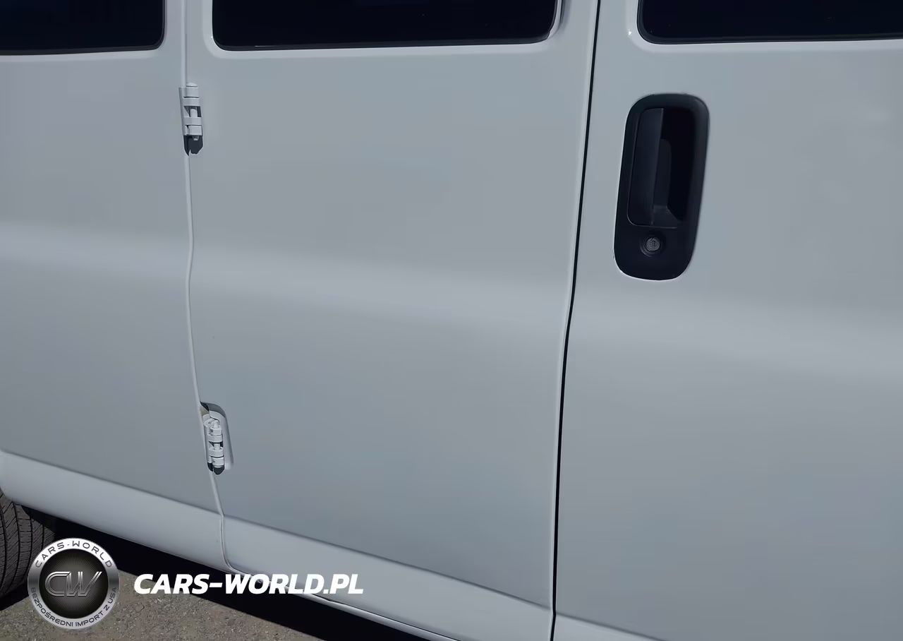 2020 Chevrolet Express Passenger Rwd 3500 Extended Wheelbase Ls VIN:1GAZGNFGXL1116138 - 6