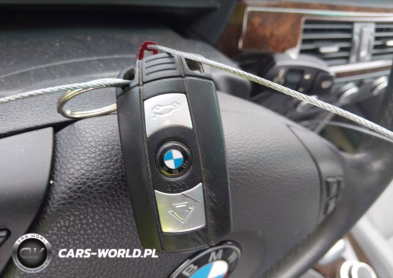2008 BMW 528I VIN:WBANU535X8CT00182 - 11
