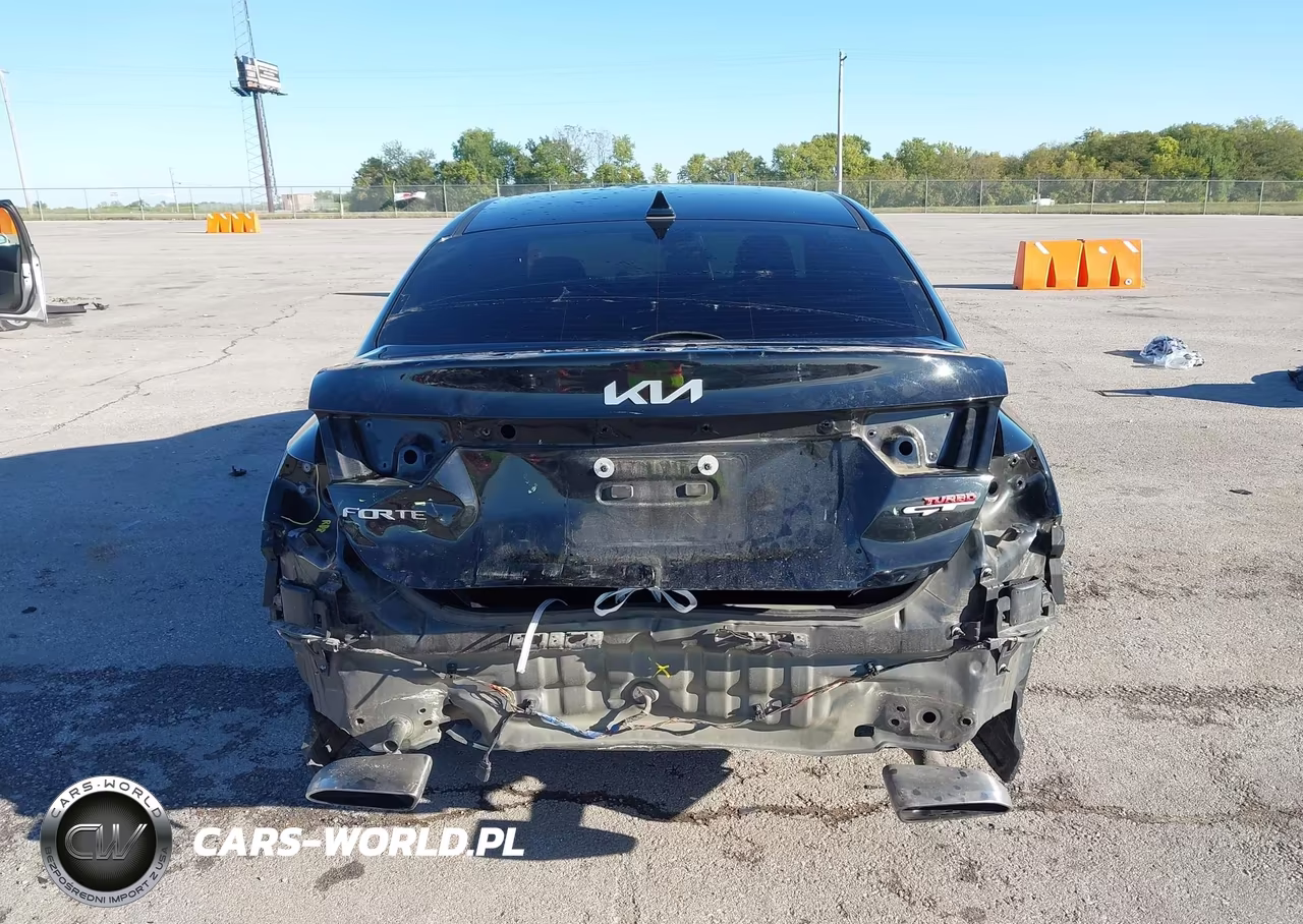 2022 Kia Forte Gt VIN:3KPF44AC7NE463590 - 17