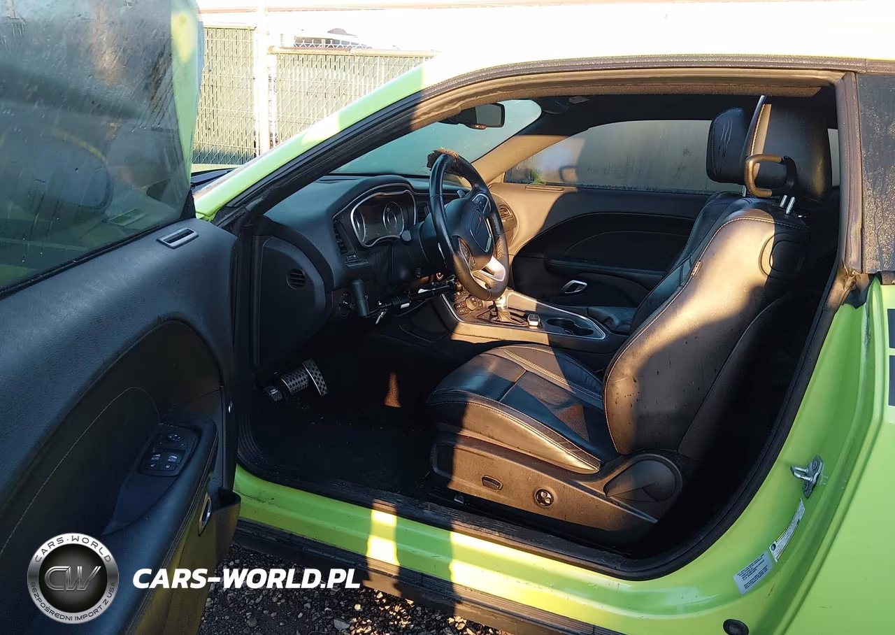2015 Dodge Challenger R-T Plus VIN:2C3CDZBT0FH707105 - 5