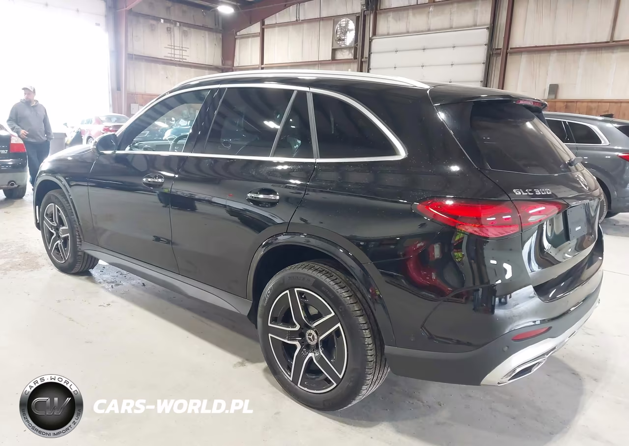 2026 Mercedes-Benz Glc 300 4Matic Suv VIN:W1NKM4HB2TU114257 - 3