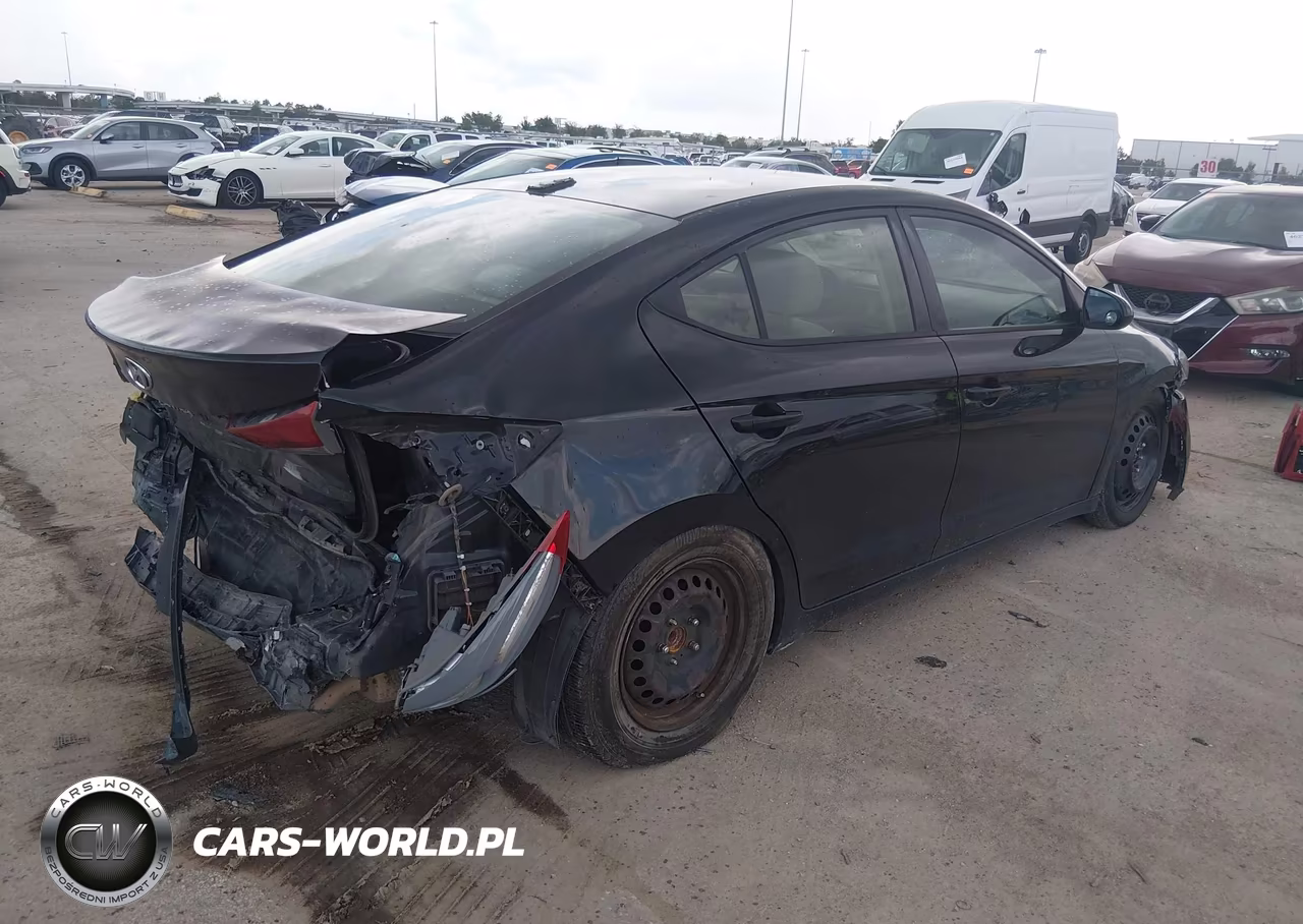 2017 Hyundai Elantra Se VIN:5NPD84LF7HH031133 - 4