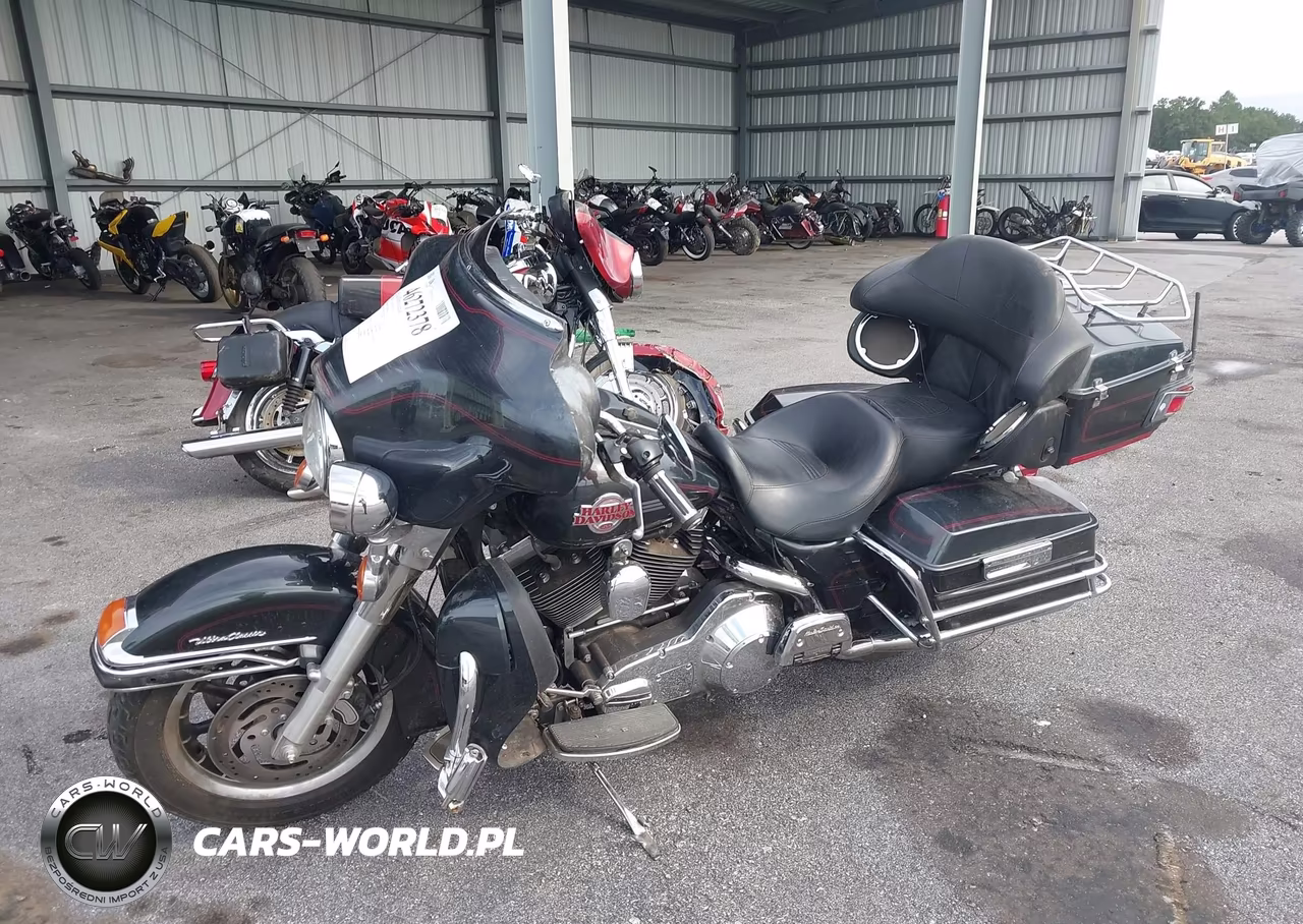 2006 Harley-Davidson Flhtcui VIN:1HD1FCW156Y702005 - 2