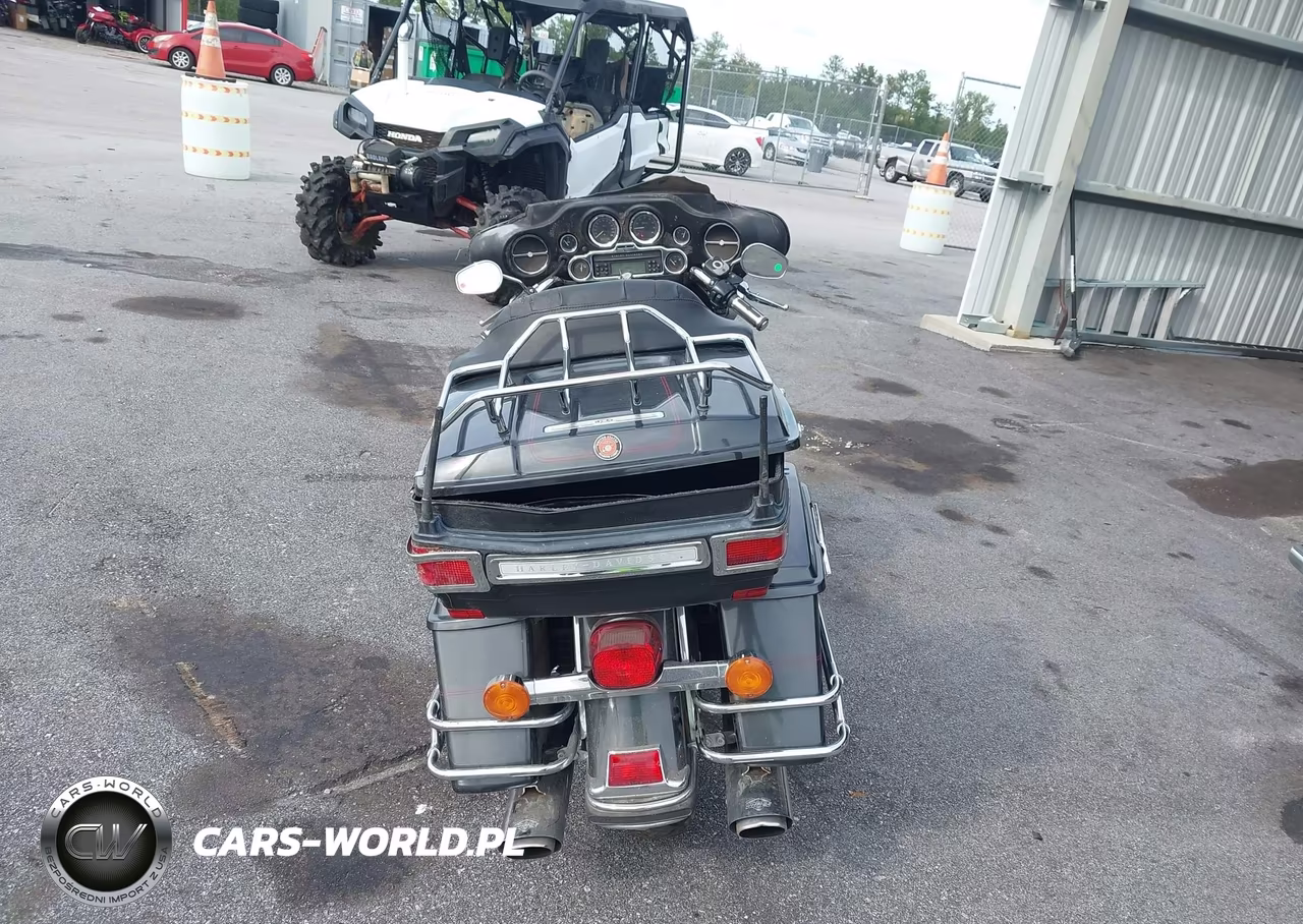 2006 Harley-Davidson Flhtcui VIN:1HD1FCW156Y702005 - 6