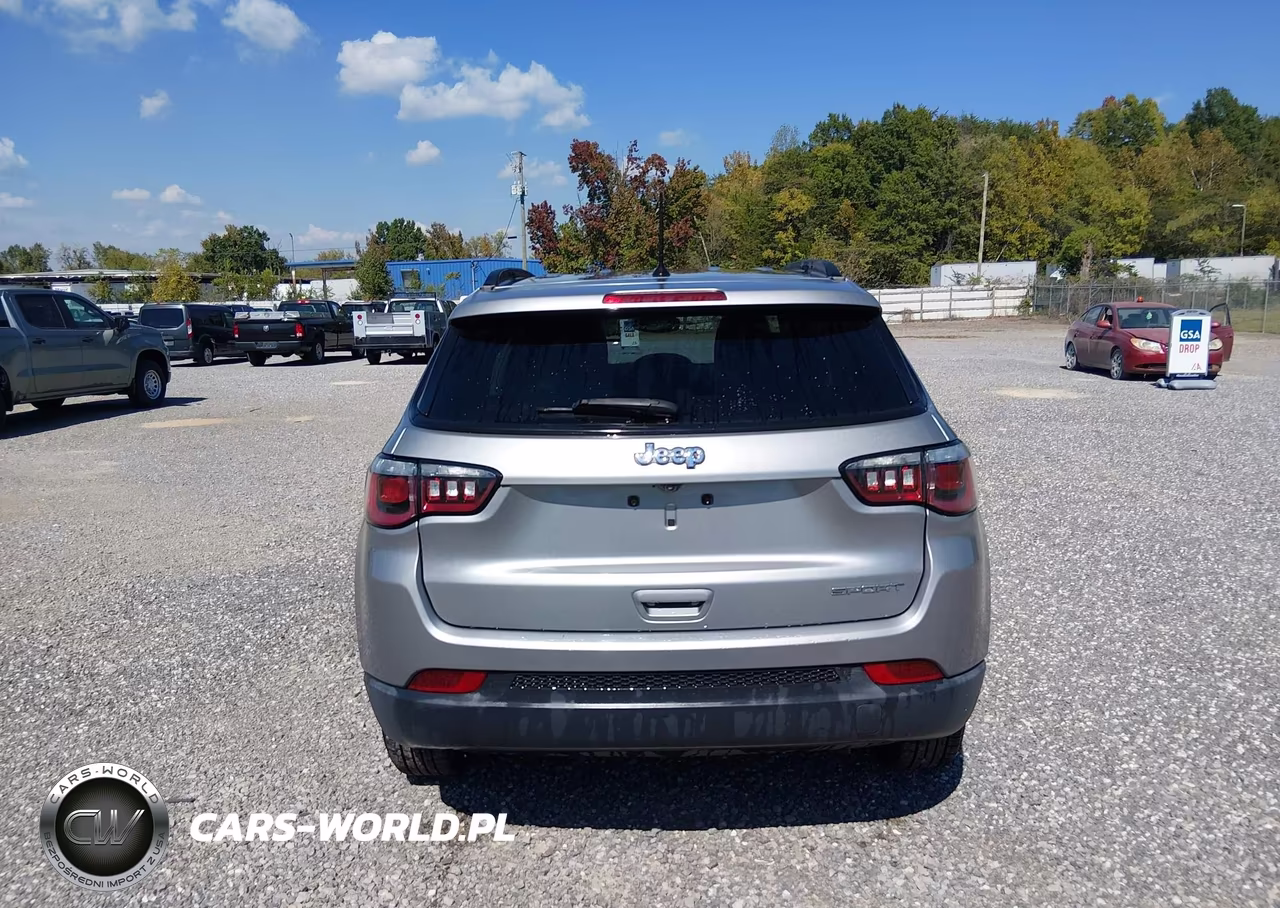 2018 Jeep Compass Sport Fwd VIN:3C4NJCAB7JT410805 - 17