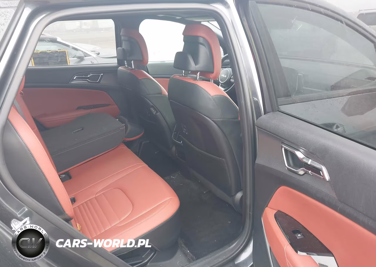 2023 Kia Sportage Hybrid Sx-Prestige VIN:KNDPXCAG2P7091409 - 8