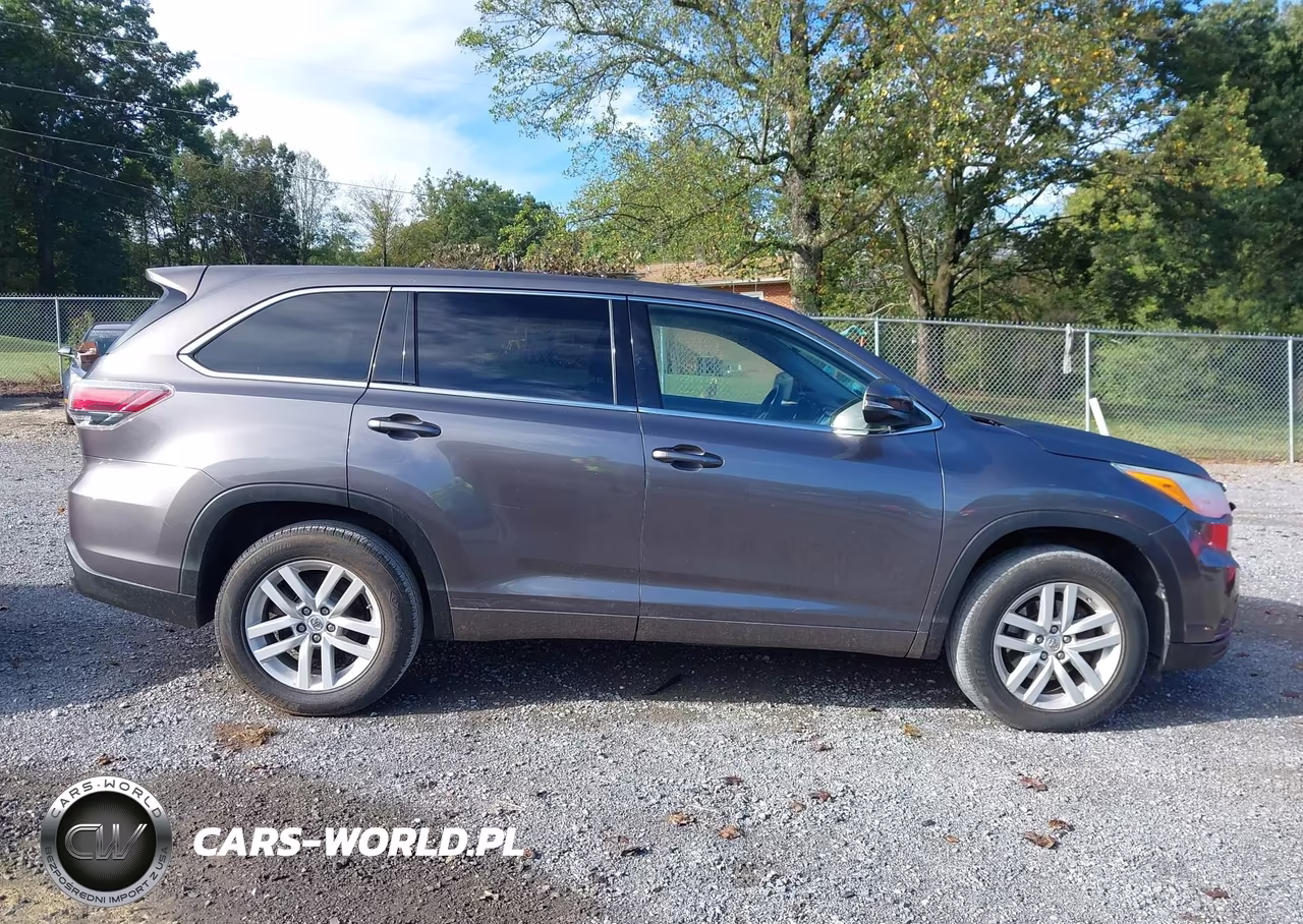 2014 Toyota Highlander Le VIN:5TDZARFH9ES007412 - 13