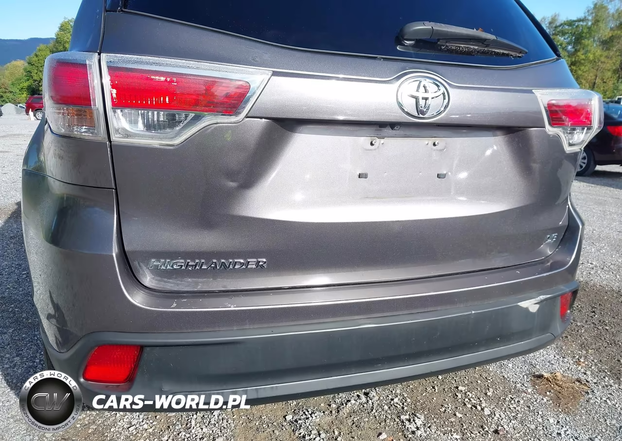 2014 Toyota Highlander Le VIN:5TDZARFH9ES007412 - 18