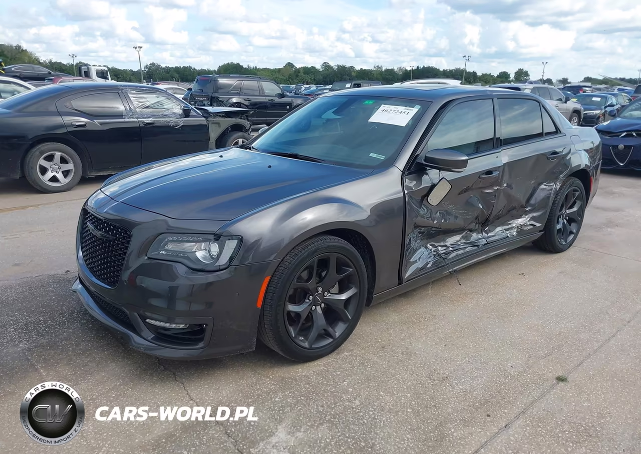 2023 Chrysler 300 Touring L VIN:2C3CCADGXPH541990 - 2