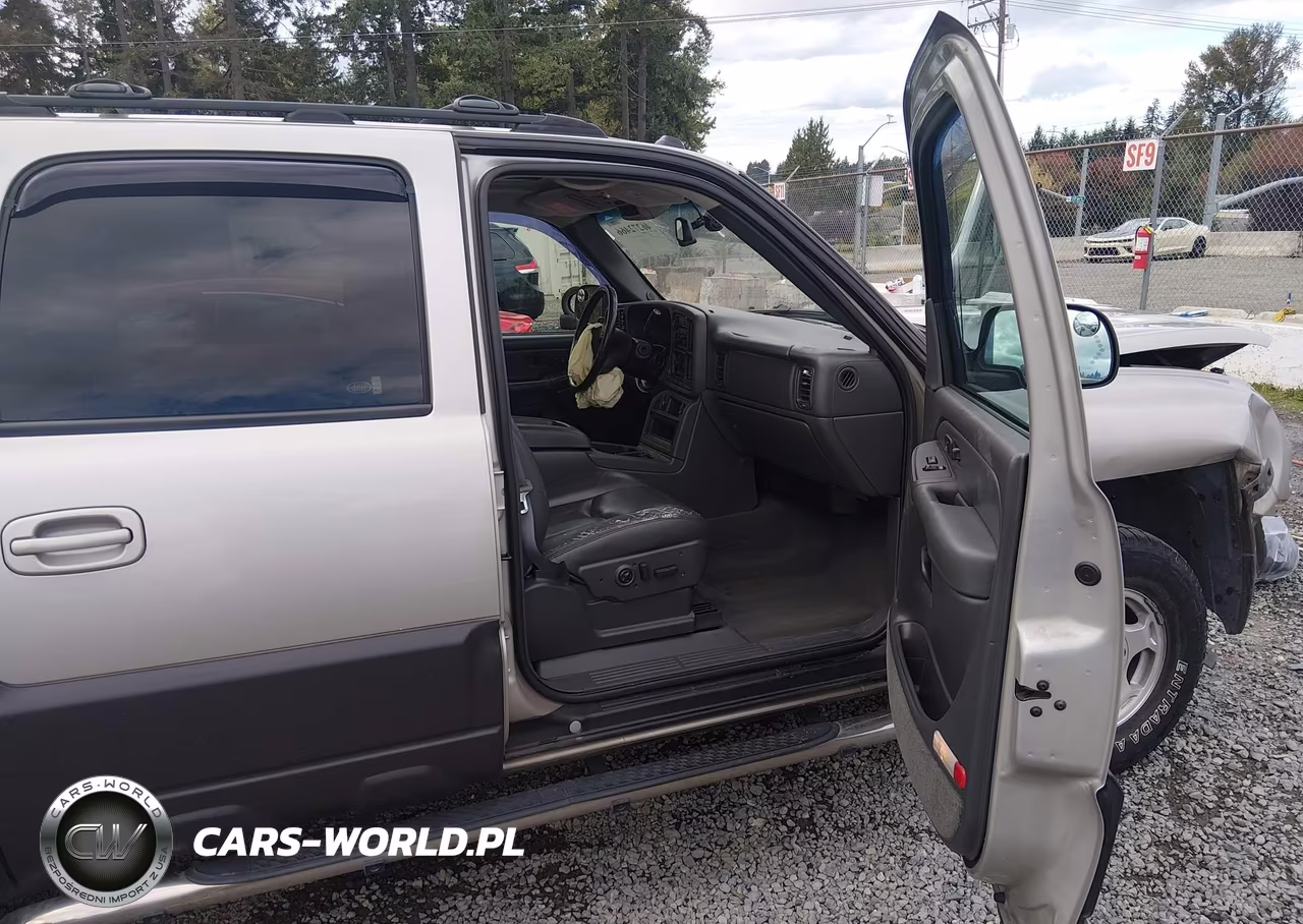 2004 Chevrolet Avalanche 1500 VIN:3GNEK12T44G111477 - 5