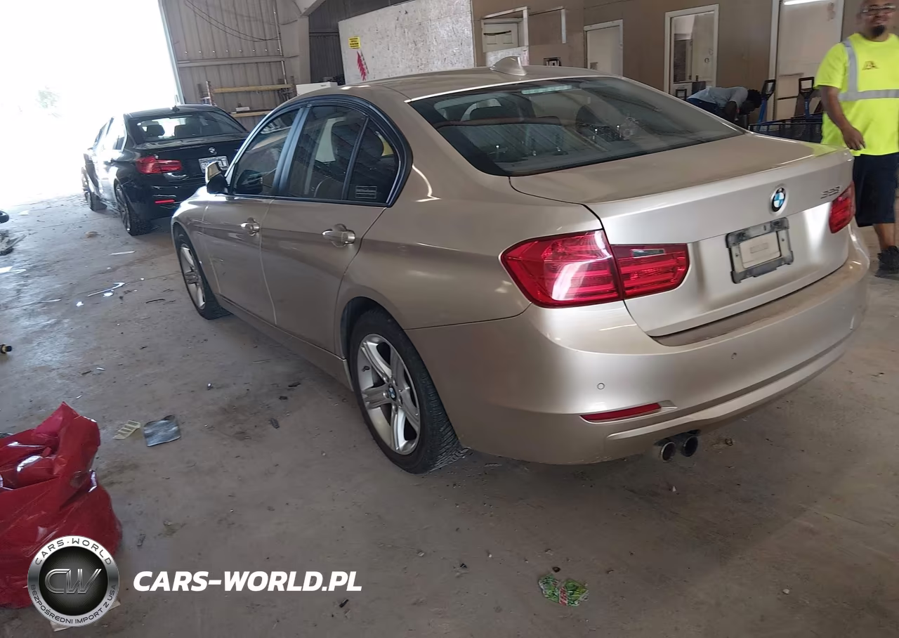 2013 BMW 328I VIN:WBA3C1C5XDF444424 - 3