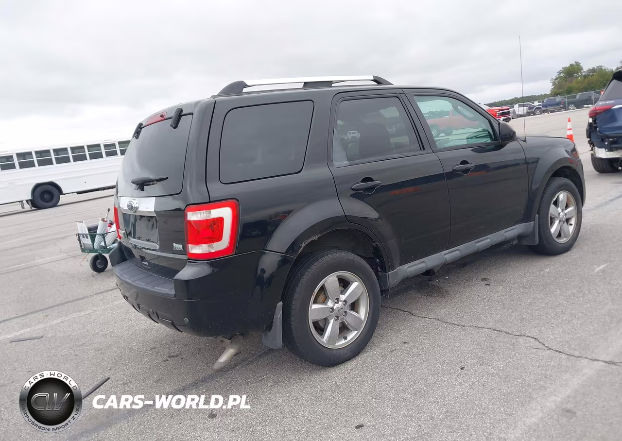 2010 Ford Escape Limited VIN:1FMCU9EG6AKB91842 - 4