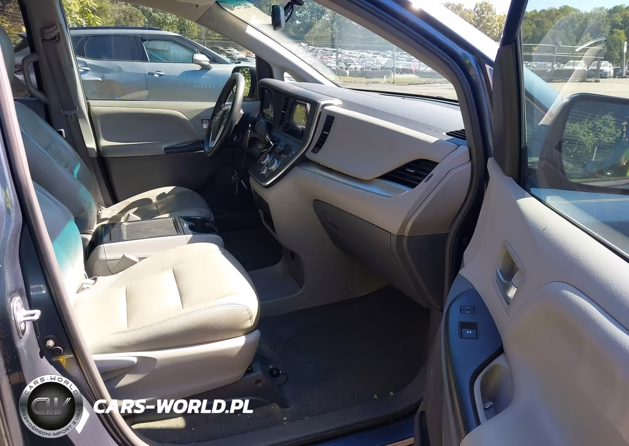 2015 Toyota Sienna Le VIN:5TDKK3DC9FS663176 - 5