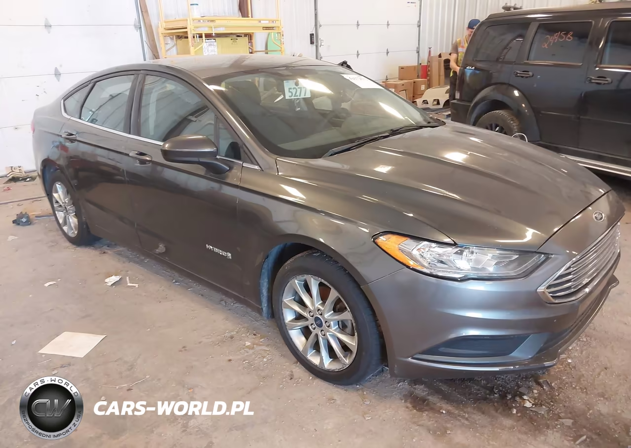 2017 Ford Fusion Hybrid Se