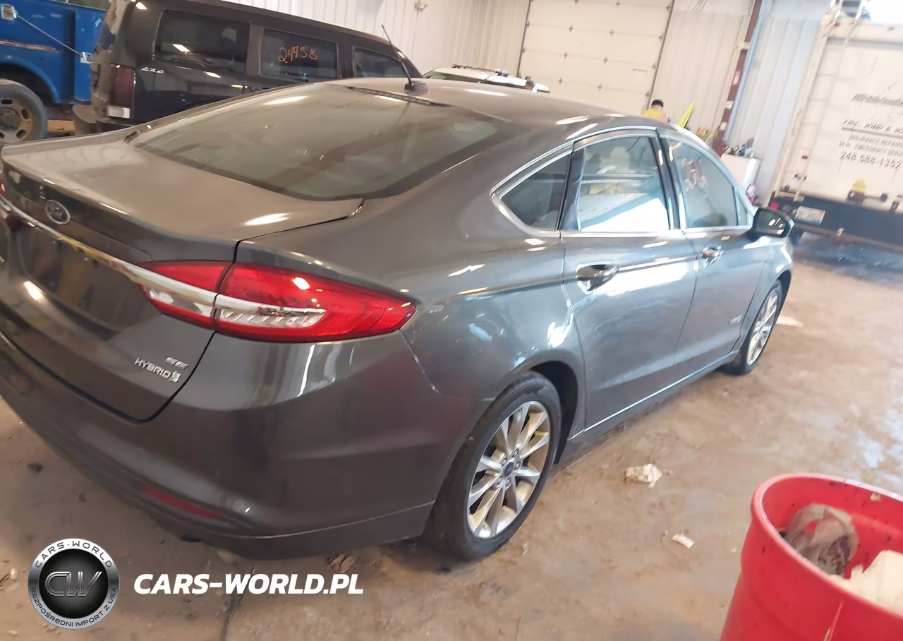 2017 Ford Fusion Hybrid Se VIN:3FA6P0LU2HR344774 - 4