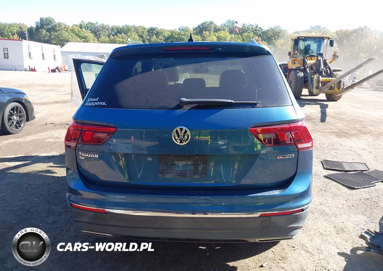 2020 Volkswagen Tiguan 2.0T Se-2.0T Se R-Line Black-2.0T Sel VIN:3VV2B7AX4LM031679 - 17