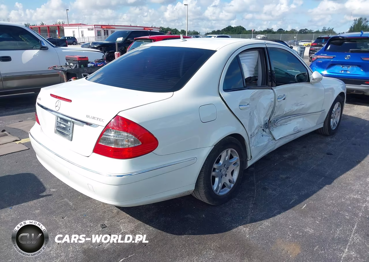 2007 Mercedes-Benz E-Class 3.0L VIN:WDBUF22X67B040313 - 4