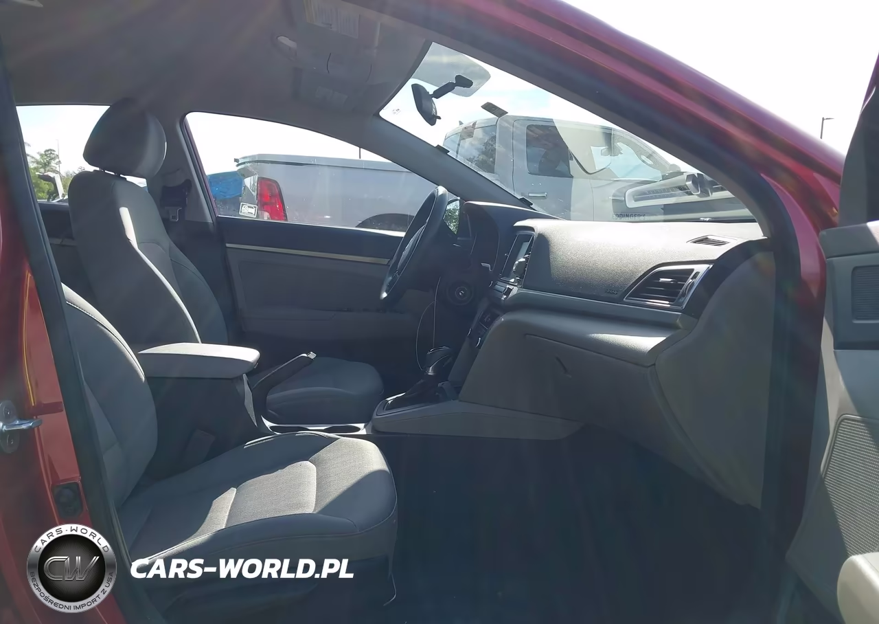 2017 Hyundai Elantra Se VIN:5NPD84LF3HH084623 - 5