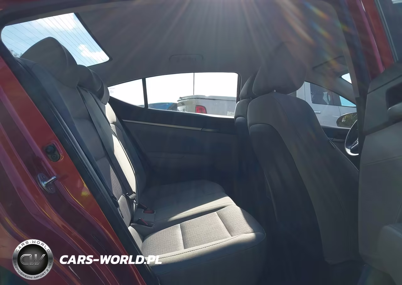 2017 Hyundai Elantra Se VIN:5NPD84LF3HH084623 - 8
