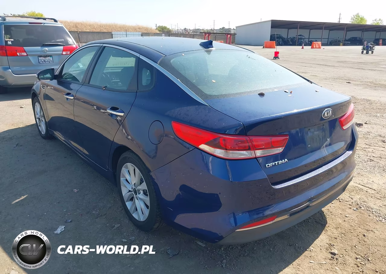 2017 Kia Optima Lx VIN:5XXGT4L35HG174868 - 3