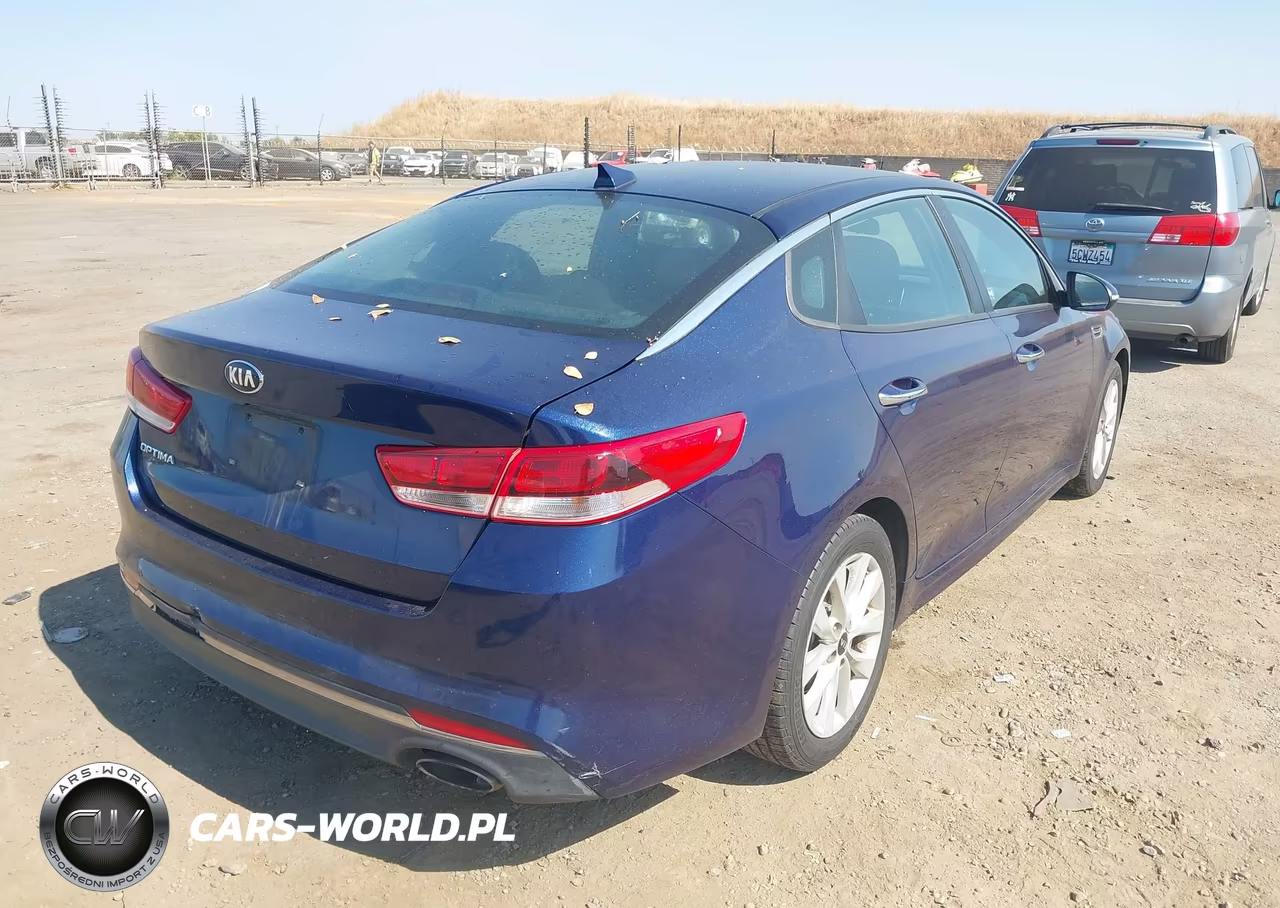 2017 Kia Optima Lx VIN:5XXGT4L35HG174868 - 4