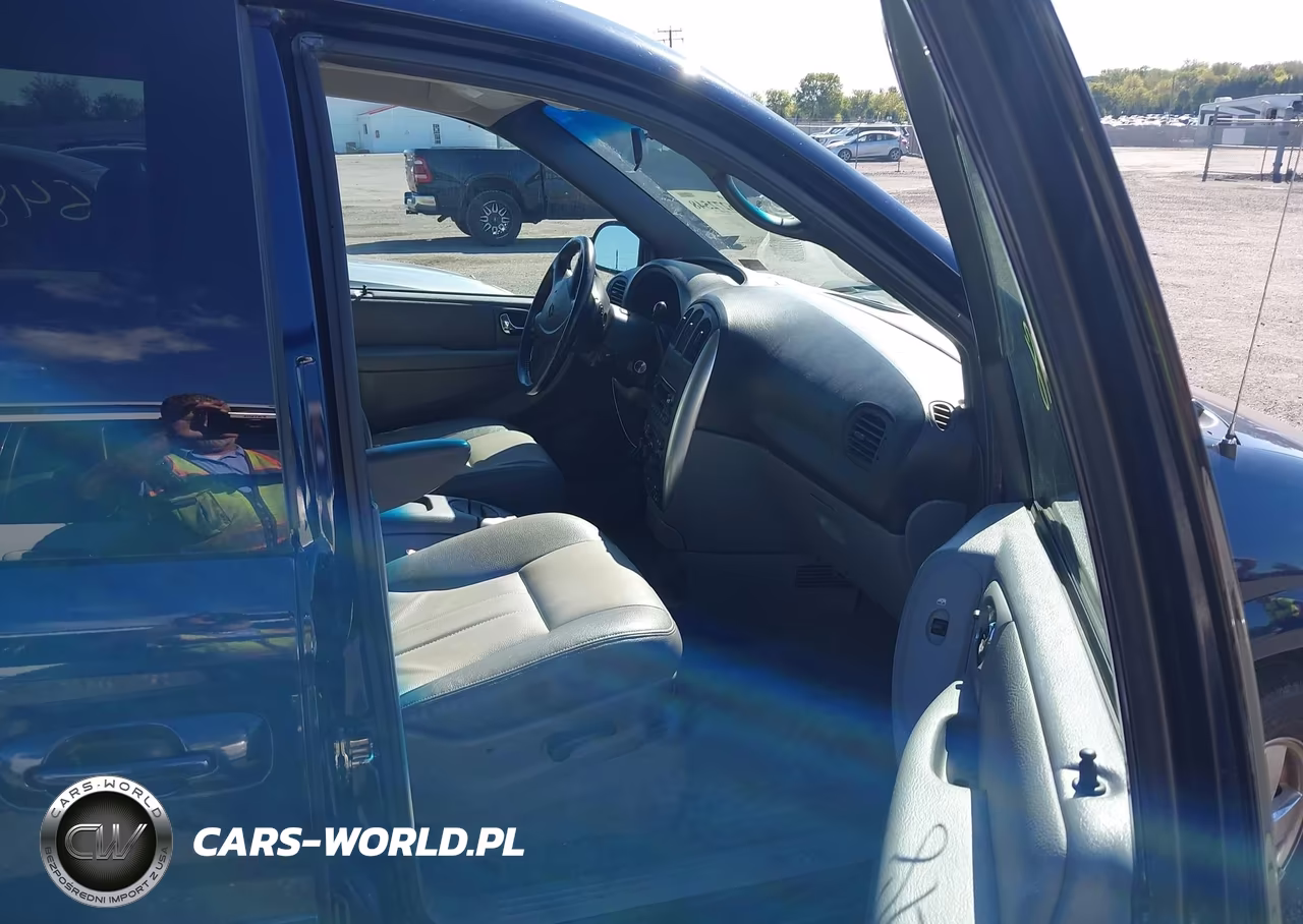 2004 Dodge Grand Caravan Sxt VIN:2D4GP44L44R527480 - 5