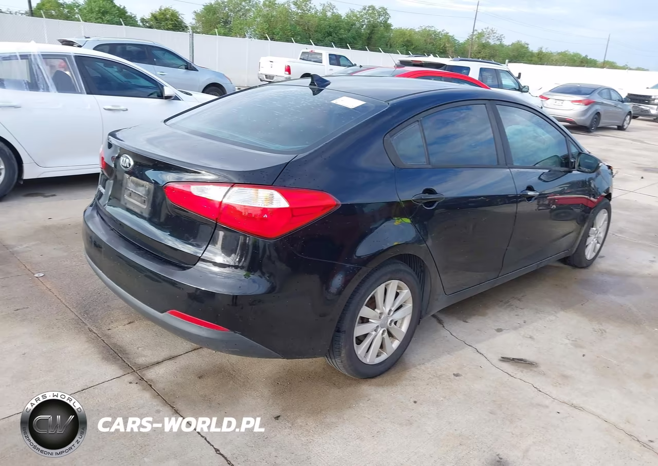 2016 Kia Forte Lx VIN:KNAFX4A68G5597361 - 4