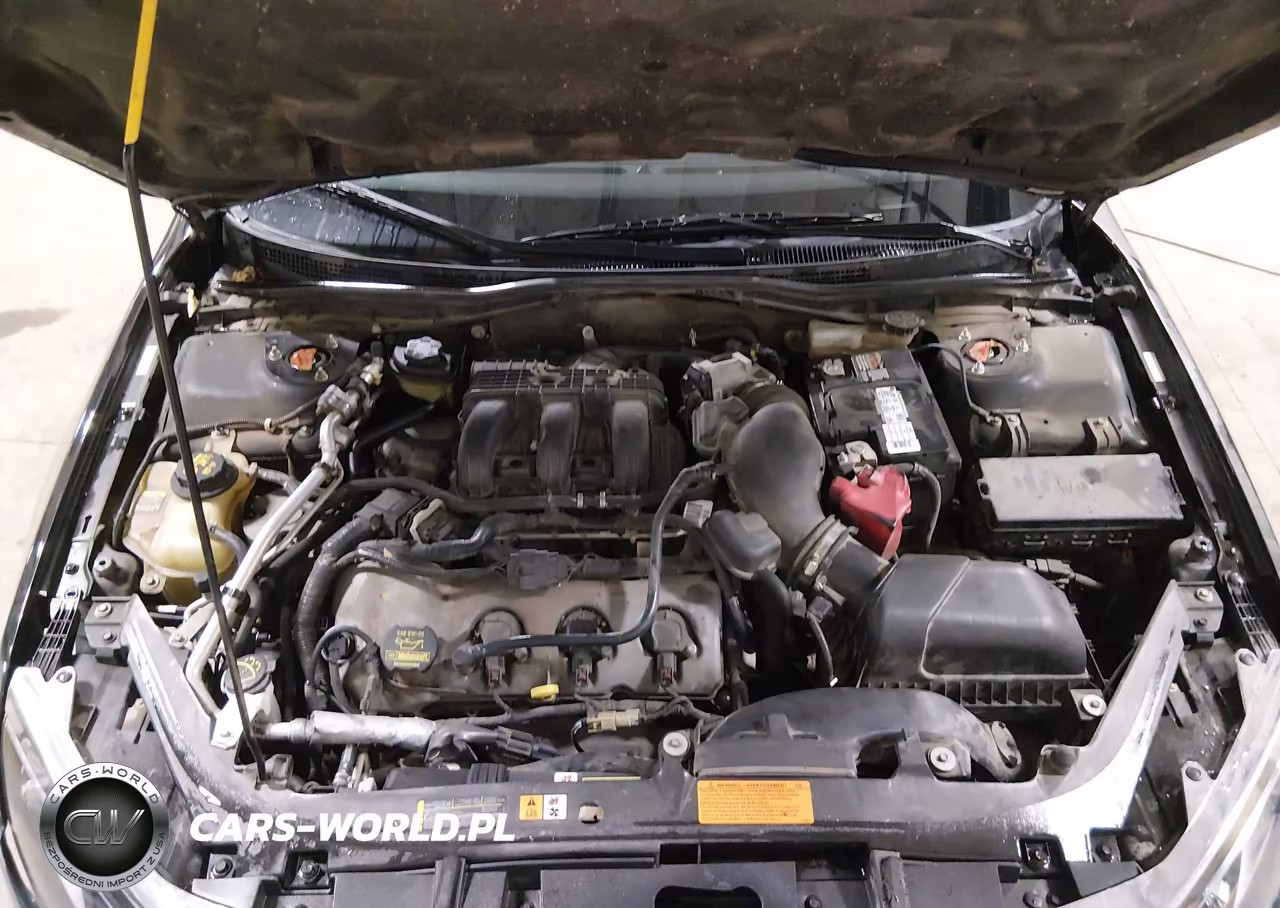 2011 Ford Fusion Sport VIN:3FAHP0KC7BR196811 - 10