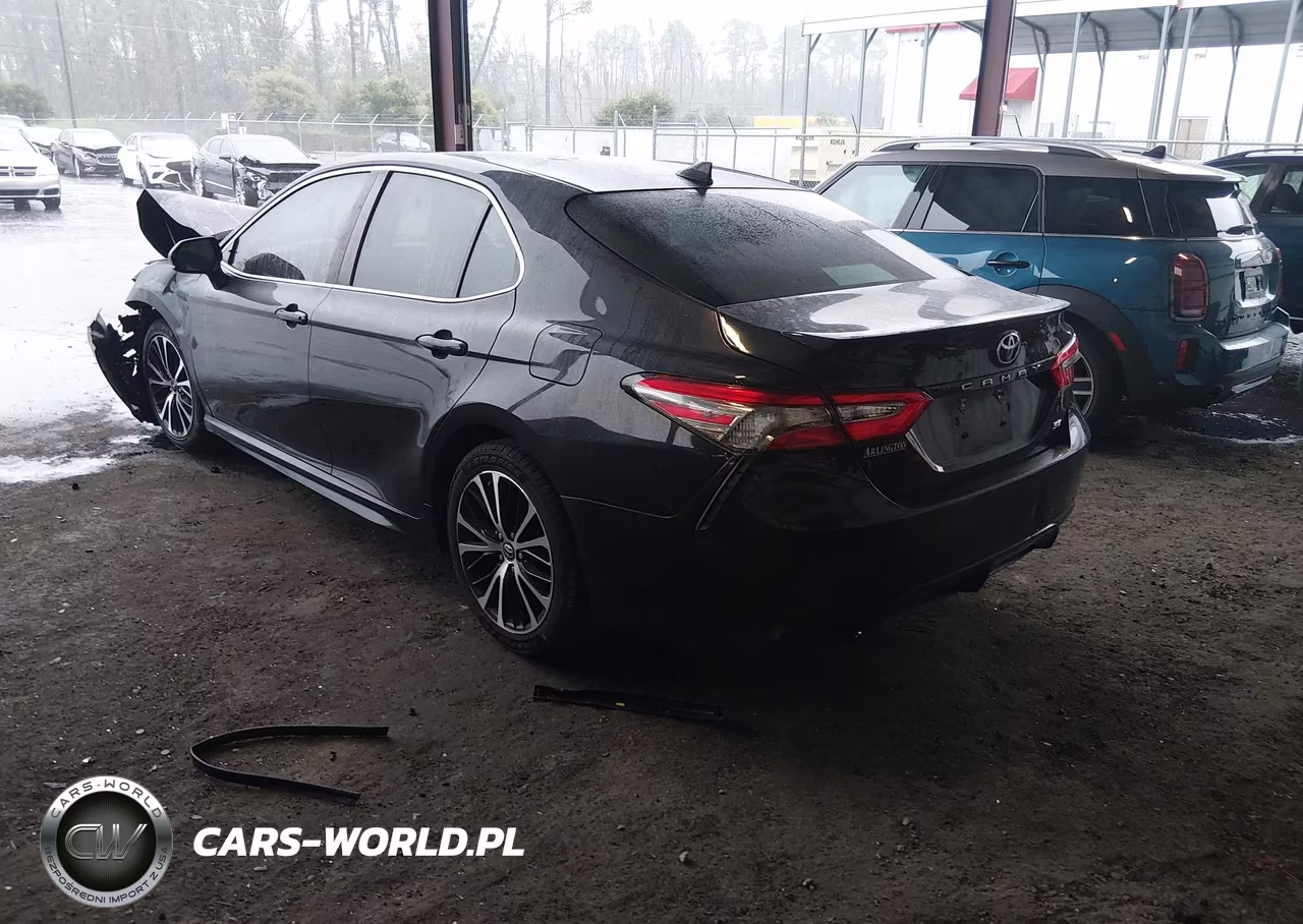 2019 Toyota Camry Se VIN:4T1B11HK4KU192533 - 3