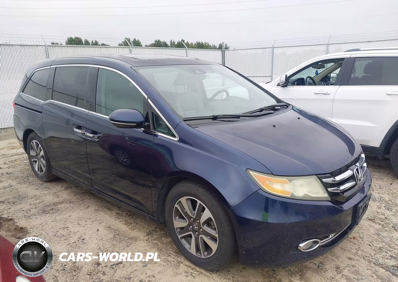 2014 Honda Odyssey Touring-Touring Elite