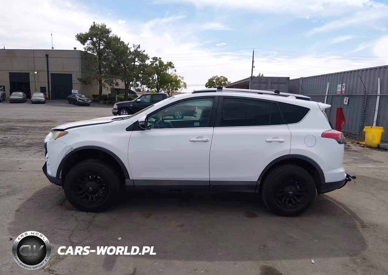 2018 Toyota Rav4 Xle VIN:2T3RFREVXJW789351 - 14