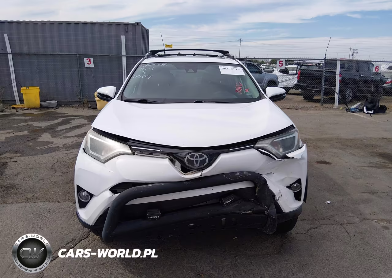 2018 Toyota Rav4 Xle VIN:2T3RFREVXJW789351 - 6