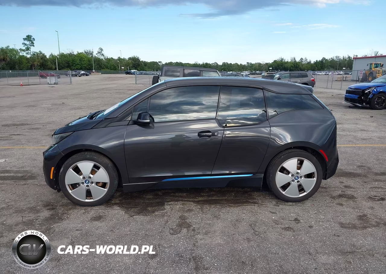 2015 BMW I3 Base W-Range Extender VIN:WBY1Z4C51FV279235 - 15