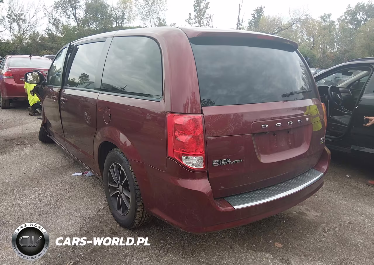 2019 Dodge Grand Caravan Gt VIN:2C4RDGEGXKR631275 - 3