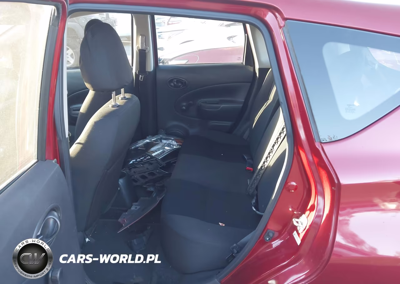2017 Nissan Versa Note S Plus VIN:3N1CE2CPXHL375415 - 8