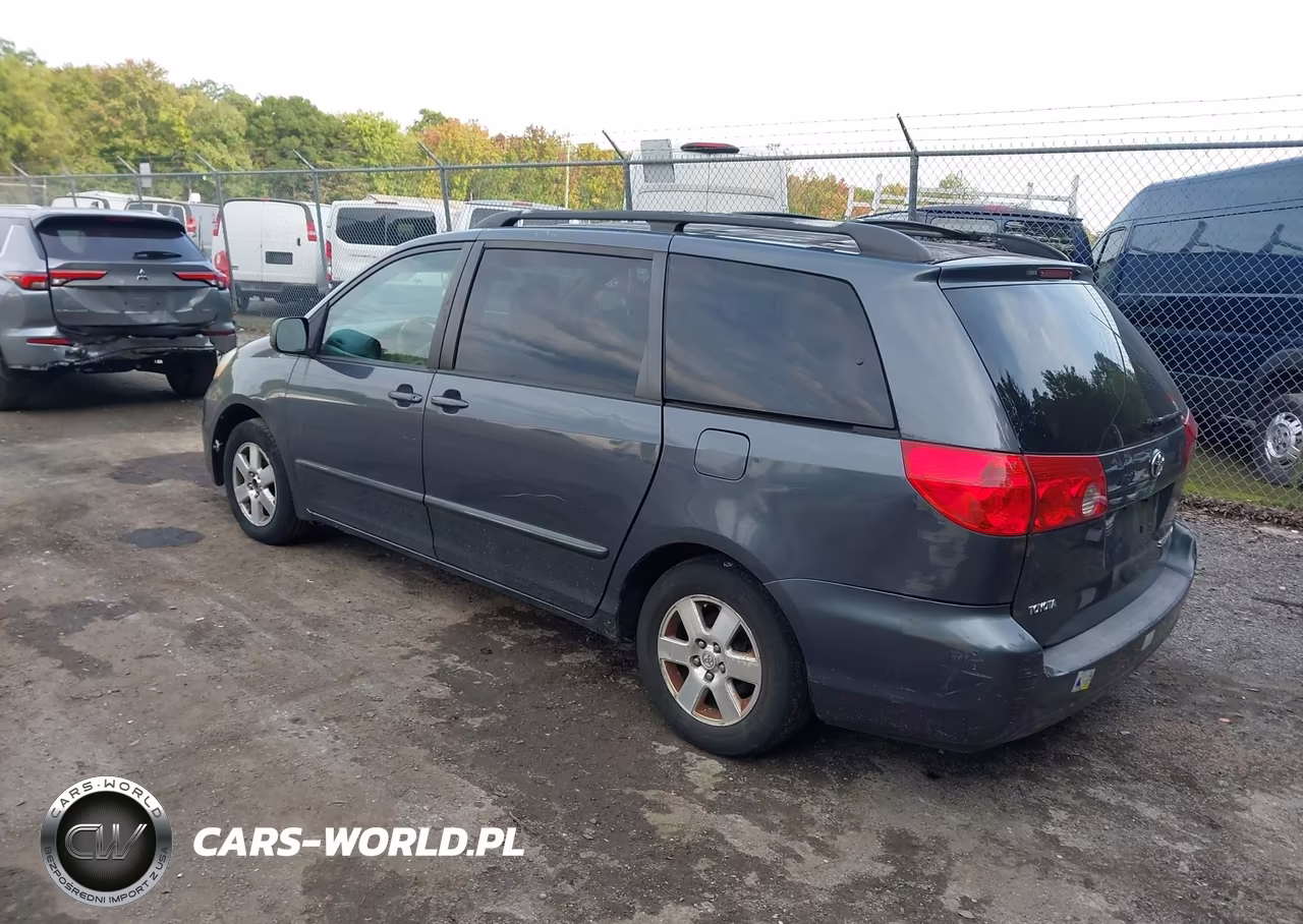 2009 Toyota Sienna Le VIN:5TDZK23C69S264837 - 3