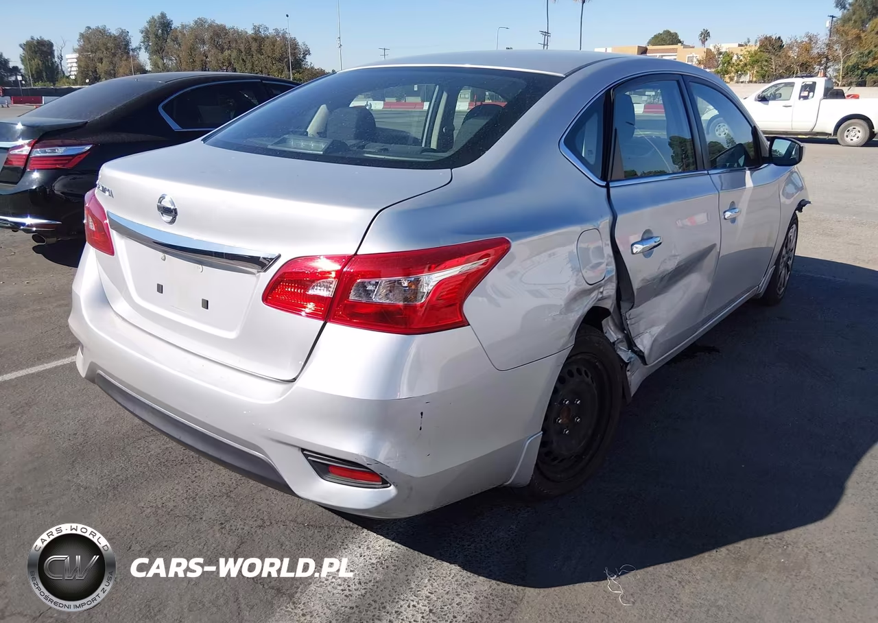 2016 Nissan Sentra S VIN:3N1AB7AP2GY304369 - 4