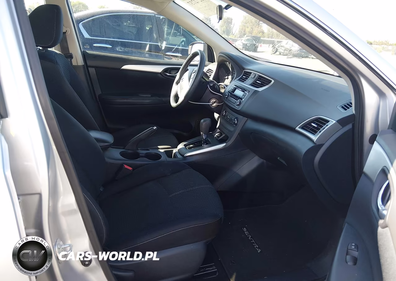 2016 Nissan Sentra S VIN:3N1AB7AP2GY304369 - 5