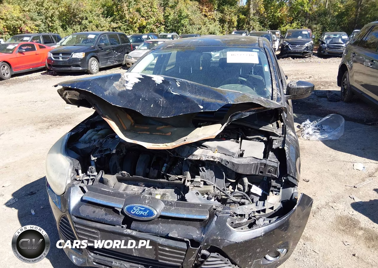 2012 Ford Focus Se VIN:1FAHP3K2XCL128396 - 6