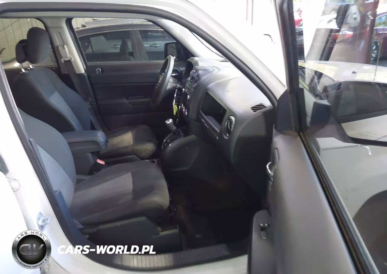 2015 Jeep Patriot Altitude Edition VIN:1C4NJPBA9FD308545 - 5