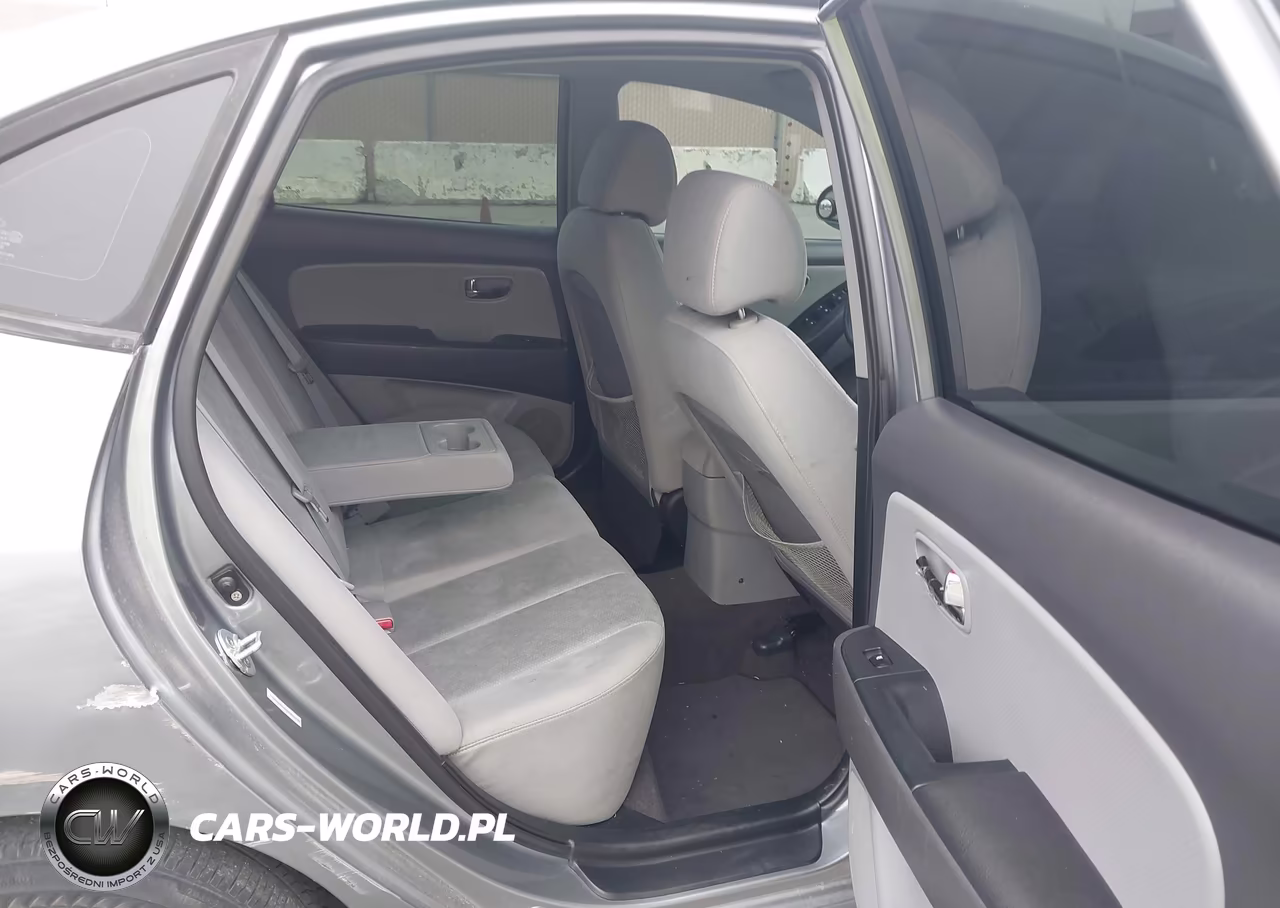 2010 Hyundai Elantra Gls VIN:KMHDU4AD4AU919715 - 8