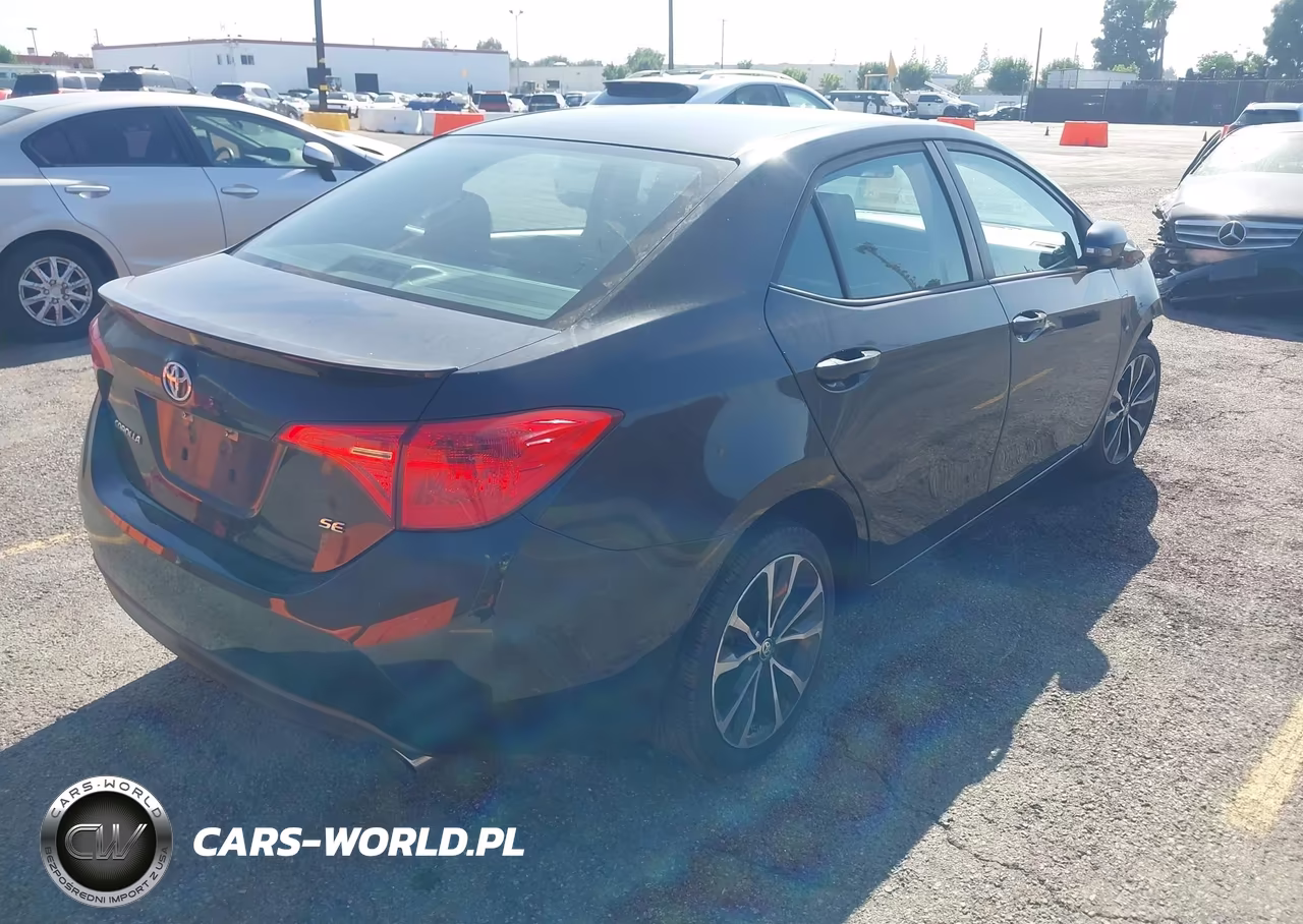 2017 Toyota Corolla Se VIN:5YFBURHE9HP601832 - 4