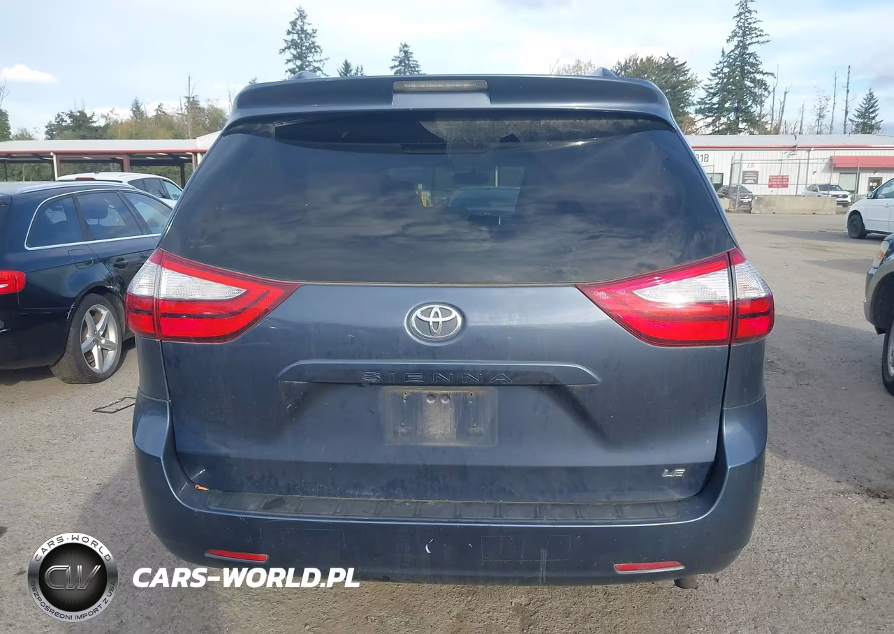 2015 Toyota Sienna Le 8 Passenger VIN:5TDKK3DC9FS572943 - 16