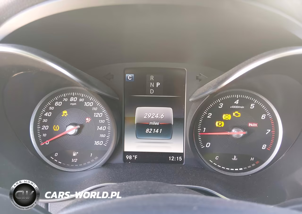 2018 Mercedes-Benz C 300 VIN:55SWF4JB6JU263207 - 7