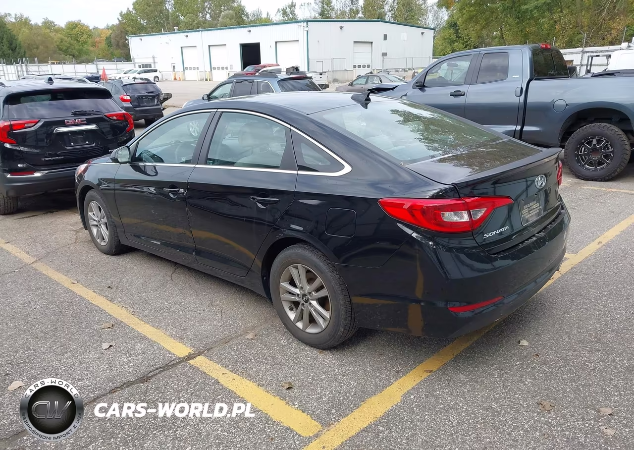 2015 Hyundai Sonata Se VIN:5NPE24AF1FH121531 - 3