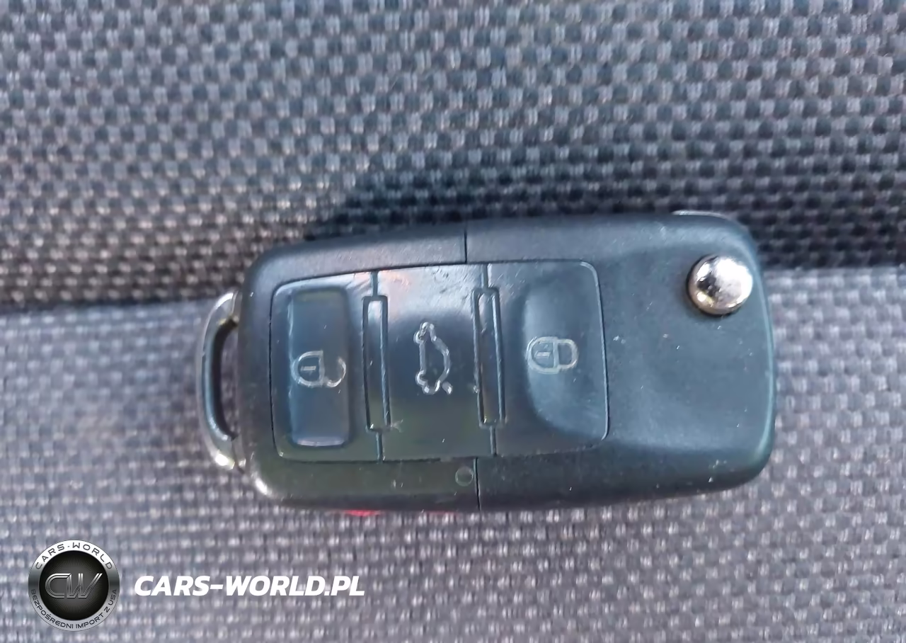 2003 Volkswagen New Beetle Gl VIN:3VWBK21C13M431016 - 11